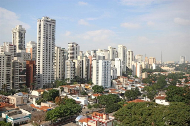 Imagem Apartamento com 4 Quartos à Venda, 320 m² em Pacaembu - São Paulo Imagem Apartamento com 4 Quartos à Venda, 320 m² em Pacaembu - São Paulo