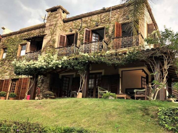 Imagem Casa com 3 Quartos à Venda,  em Fazendinha - Carapicuíba