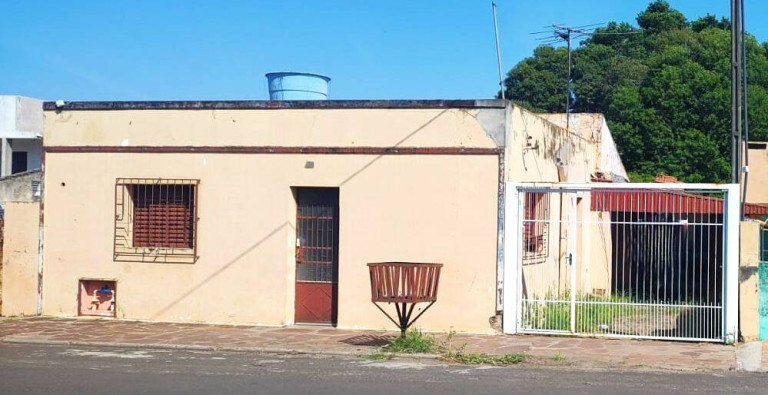 Casa com 3 Quartos à Venda, 726 m² em Centro - Itaqui