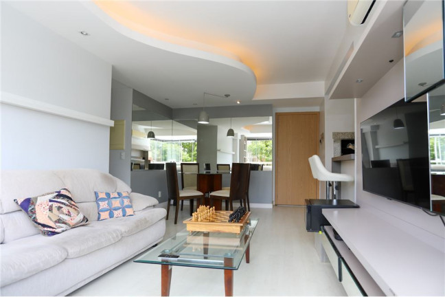 Imagem Apartamento com 2 Quartos à Venda, 69 m² em Jardim Lindóia - Porto Alegre