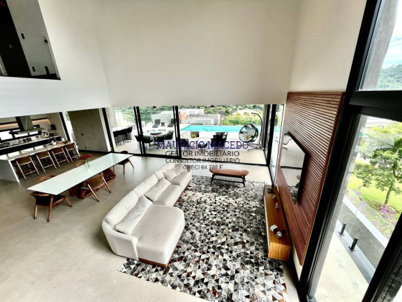 Imagem Casa com 5 Quartos à Venda, 644 m² em Alphaville - Santana De Parnaíba Imagem Casa com 5 Quartos à Venda, 644 m² em Alphaville - Santana De Parnaíba
