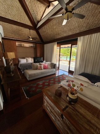Imagem Casa com 9 Quartos para Temporada, 700 m² em Village Da Ferradura - Armação Dos Búzios Imagem Casa com 9 Quartos para Temporada, 700 m² em Village Da Ferradura - Armação Dos Búzios