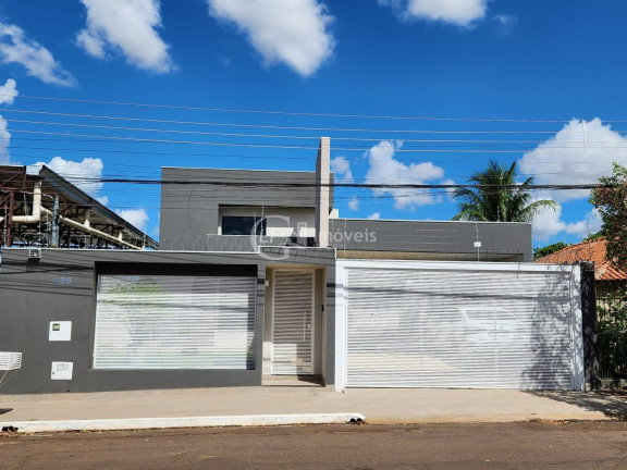 Casa com 3 Quartos à Venda, 260 m² em Amambaí - Campo Grande