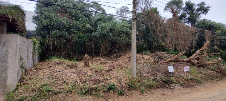 Terreno à Venda, 2.288 m² em Jardim Colibri - Cotia