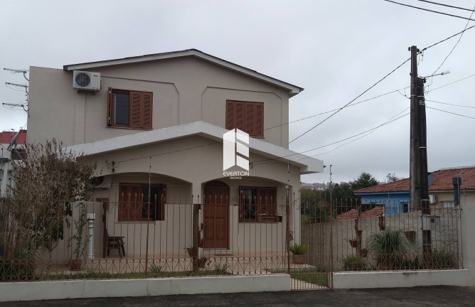 Imagem Casa com 5 Quartos à Venda, 257 m² em São José - Santa Maria