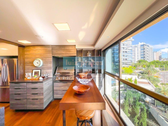 Imagem Apartamento com 3 Quartos à Venda, 222 m² em Jardim Europa - Porto Alegre