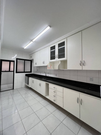 Imagem Apartamento com 3 Quartos à Venda, 130 m² Imagem Apartamento com 3 Quartos à Venda, 130 m²