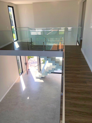 Imagem Casa com 4 Quartos à Venda, 386 m² em Santa Regina - Camboriú Imagem Casa com 4 Quartos à Venda, 386 m² em Santa Regina - Camboriú