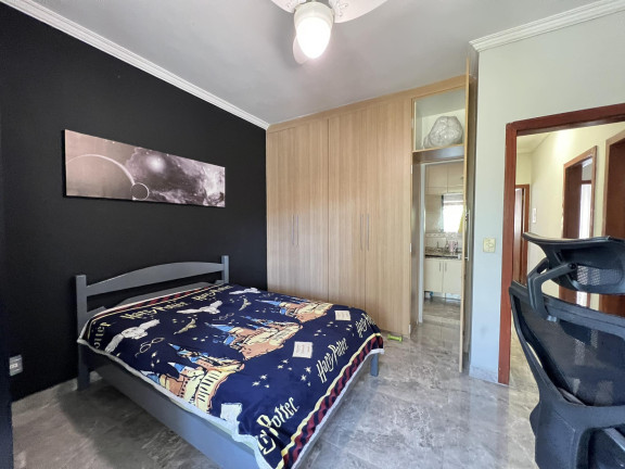 Imagem Casa com 4 Quartos à Venda, 300 m² em Cabral - Contagem