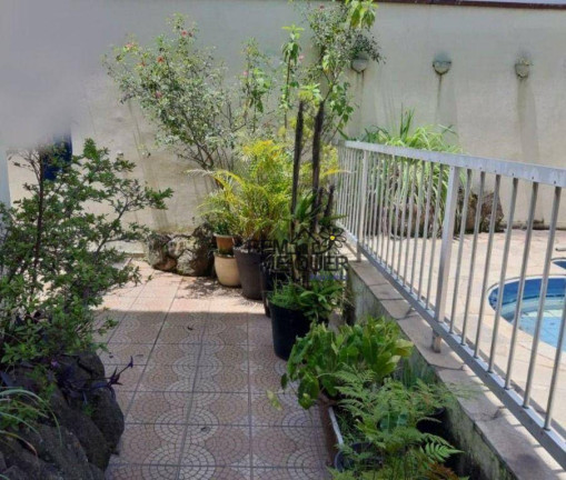 Imagem Sobrado com 3 Quartos à Venda, 250 m² em Parque São Domingos - São Paulo Imagem Sobrado com 3 Quartos à Venda, 250 m² em Parque São Domingos - São Paulo