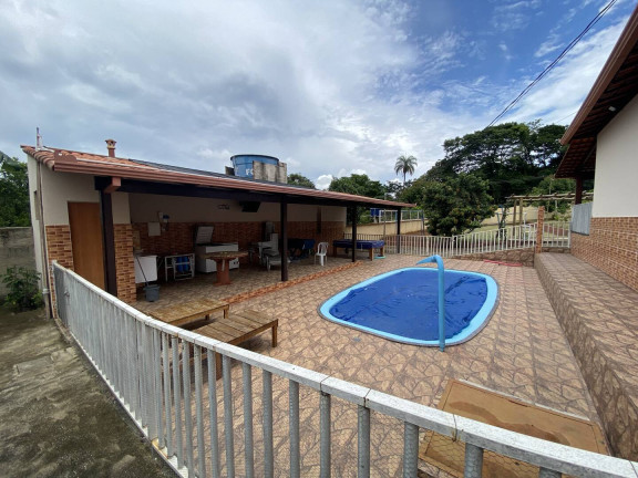 Imagem Casa com 4 Quartos à Venda, 2.000 m² em Califórnia - Betim Imagem Casa com 4 Quartos à Venda, 2.000 m² em Califórnia - Betim