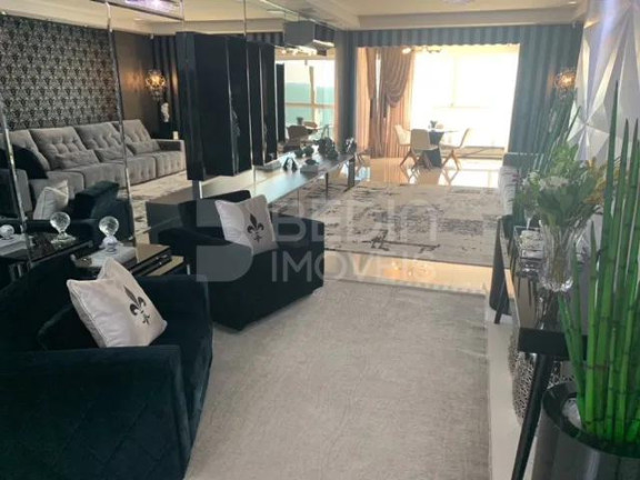 Imagem Apartamento com 3 Quartos à Venda, 179 m² em Centro - Balneário Camboriú Imagem Apartamento com 3 Quartos à Venda, 179 m² em Centro - Balneário Camboriú