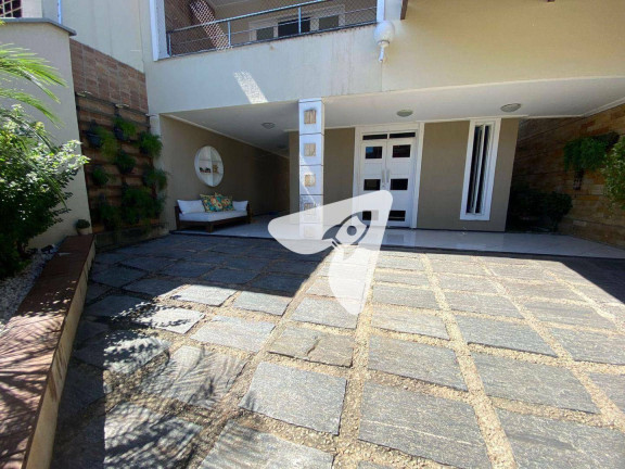 Imagem Casa com 3 Quartos à Venda, 213 m² em Rodolfo Teófilo - Fortaleza Imagem Casa com 3 Quartos à Venda, 213 m² em Rodolfo Teófilo - Fortaleza