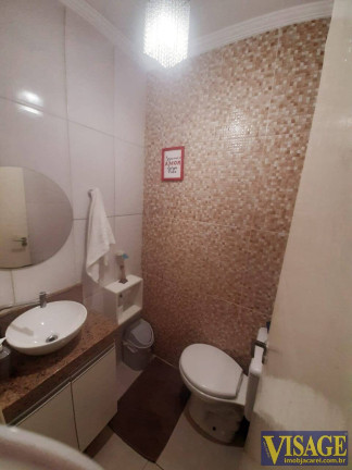 Imagem Sobrado com 3 Quartos à Venda, em Pq. Imperial - Jacareí Imagem Sobrado com 3 Quartos à Venda, em Pq. Imperial - Jacareí
