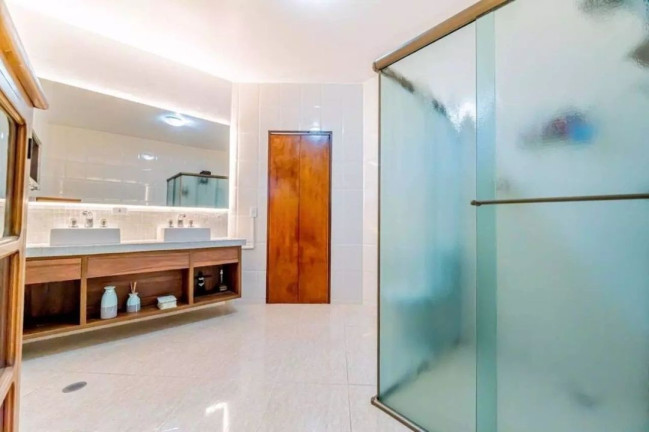 Imagem Casa com 4 Quartos à Venda, 456 m² em Parque Das Artes - Embu Das Artes Imagem Casa com 4 Quartos à Venda, 456 m² em Parque Das Artes - Embu Das Artes