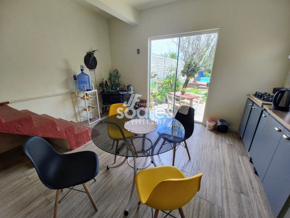 Imagem Sobrado com 3 Quartos à Venda, 182 m² em Laranjal - Pelotas Imagem Sobrado com 3 Quartos à Venda, 182 m² em Laranjal - Pelotas