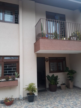 Imagem Casa com 4 Quartos à Venda, 100 m² em Guabirotuba - Curitiba