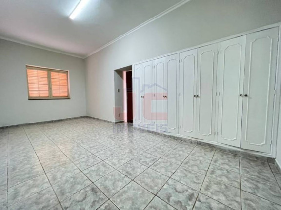 Imagem Casa com 3 Quartos à Venda, 224 m² em Campos Eliseos - Ribeirão Preto Imagem Casa com 3 Quartos à Venda, 224 m² em Campos Eliseos - Ribeirão Preto