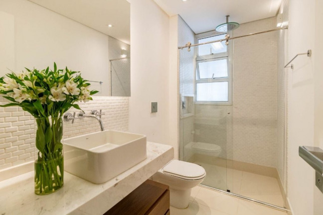 Imagem Imóvel com 3 Quartos à Venda, 180 m² em Jardins - São Paulo Imagem Imóvel com 3 Quartos à Venda, 180 m² em Jardins - São Paulo