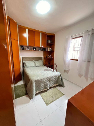 Imagem Casa com 3 Quartos à Venda, 225 m² em Vila Guilhermina - Praia Grande