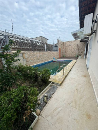 Imagem Casa com 3 Quartos à Venda, 150 m² em Solemar - Praia Grande