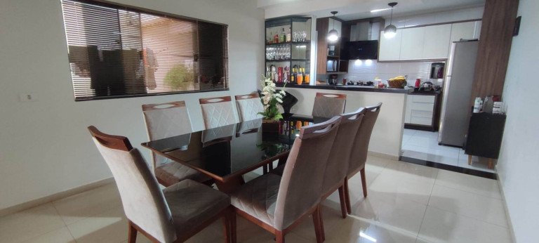 Imagem Casa com 3 Quartos à Venda, 198 m² em Jardim Nova Baroneza - Arapongas Imagem Casa com 3 Quartos à Venda, 198 m² em Jardim Nova Baroneza - Arapongas