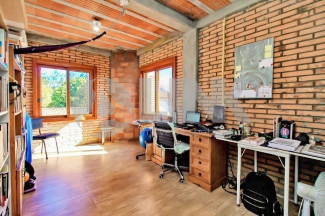 Imagem Casa com 5 Quartos à Venda, 600 m² em Jardim Leopoldina - Porto Alegre