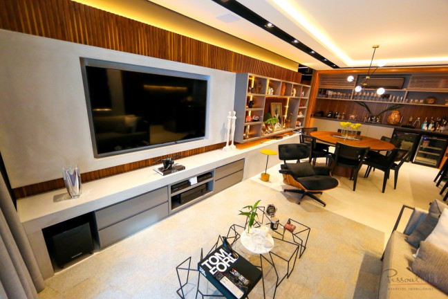 Imagem Apartamento com 3 Quartos à Venda, 210 m² em Agronômica - Florianópolis Imagem Apartamento com 3 Quartos à Venda, 210 m² em Agronômica - Florianópolis