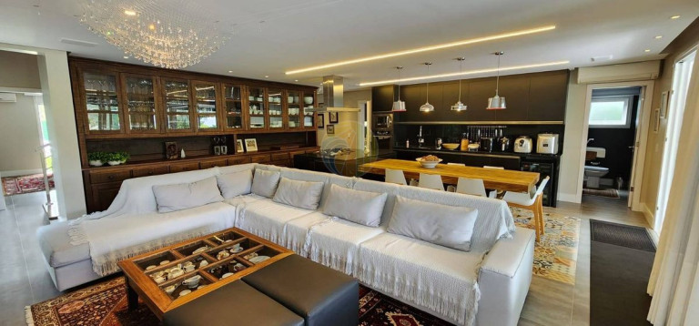 Imagem Apartamento com 4 Quartos à Venda, 411 m² em Praia Do Estaleiro - Balneário Camboriú Imagem Apartamento com 4 Quartos à Venda, 411 m² em Praia Do Estaleiro - Balneário Camboriú