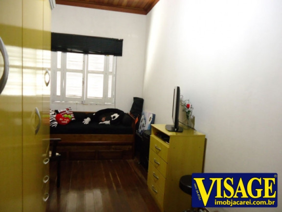 Imagem Casa com 2 Quartos à Venda, 190 m² em Centro - Jacareí Imagem Casa com 2 Quartos à Venda, 190 m² em Centro - Jacareí