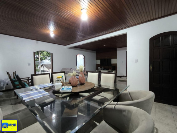 Imagem Casa com 4 Quartos à Venda, 228 m² em Jardim Camburi - Vitória Imagem Casa com 4 Quartos à Venda, 228 m² em Jardim Camburi - Vitória