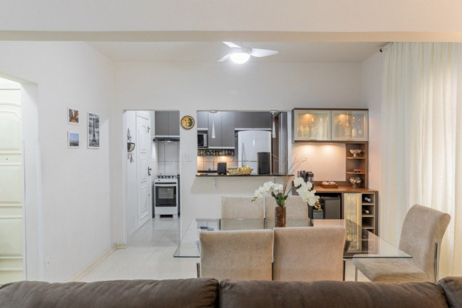Imagem Apartamento com 3 Quartos à Venda, em Cidade Baixa - Porto Alegre Imagem Apartamento com 3 Quartos à Venda, em Cidade Baixa - Porto Alegre