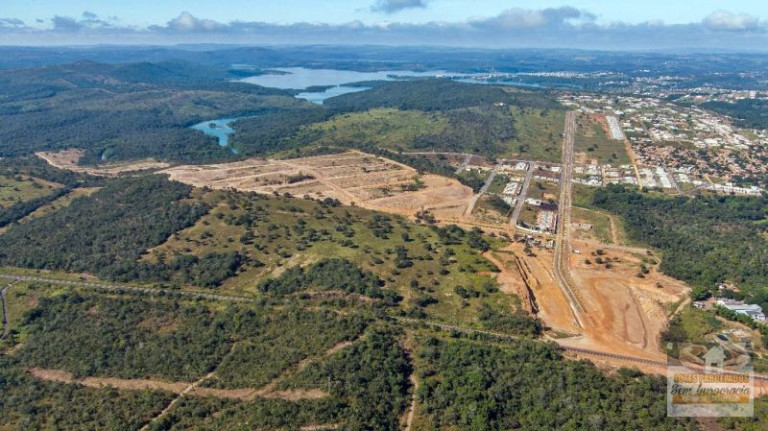 Imagem Imóvel à Venda, 360 m² em Residencial Lago De Cristal - Caldas Novas Imagem Imóvel à Venda, 360 m² em Residencial Lago De Cristal - Caldas Novas