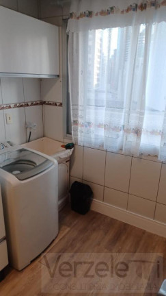 Imagem Apartamento com 3 Quartos à Venda, 80 m² em Centro - Balneário Camboriú Imagem Apartamento com 3 Quartos à Venda, 80 m² em Centro - Balneário Camboriú