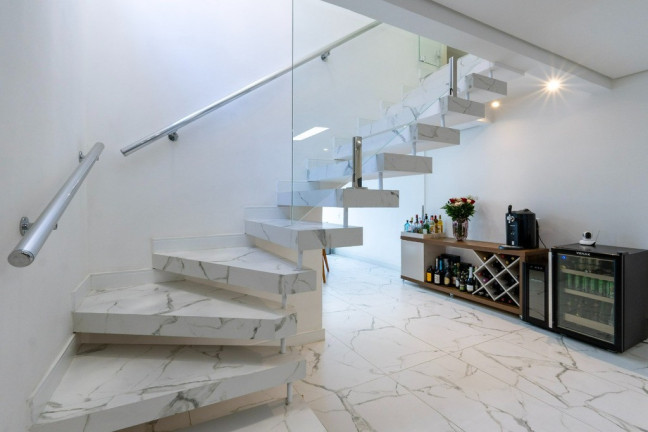 Imagem Casa com 5 Quartos à Venda, 250 m² em Jardim Umuarama - São Paulo