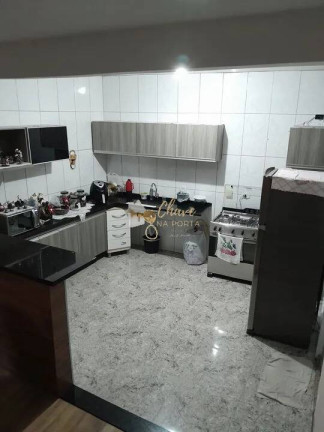 Imagem Sobrado com 3 Quartos à Venda, 180 m² em Veloso - Osasco Imagem Sobrado com 3 Quartos à Venda, 180 m² em Veloso - Osasco