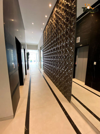 Imagem Apartamento com 4 Quartos à Venda, 196 m² em Meia Praia - Itapema Imagem Apartamento com 4 Quartos à Venda, 196 m² em Meia Praia - Itapema