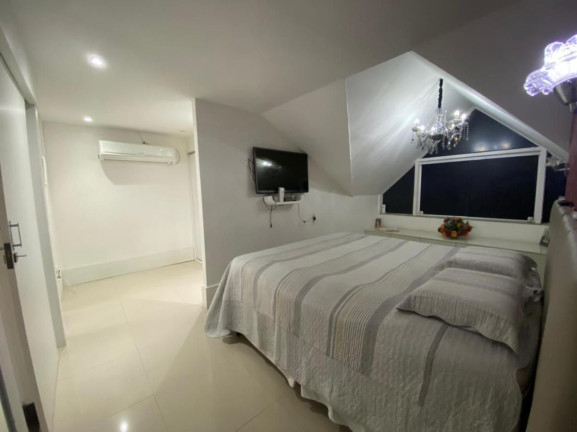 Imagem Casa com 4 Quartos à Venda, 194 m² em Recreio Dos Bandeirantes - Rio De Janeiro Imagem Casa com 4 Quartos à Venda, 194 m² em Recreio Dos Bandeirantes - Rio De Janeiro