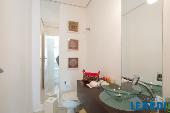 Imagem Apartamento com 4 Quartos à Venda, 235 m² em Aclimação - São Paulo Imagem Apartamento com 4 Quartos à Venda, 235 m² em Aclimação - São Paulo