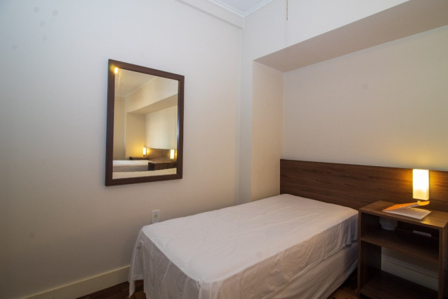 Imagem Imóvel com 1 Quarto à Venda,  em Centro Histórico - Porto Alegre