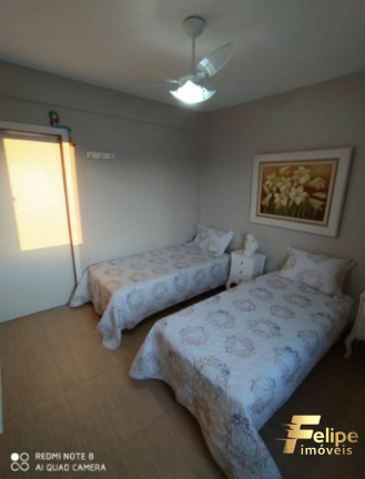 Imagem Imóvel com 3 Quartos à Venda, 125 m² em Centro - Guarapari Imagem Imóvel com 3 Quartos à Venda, 125 m² em Centro - Guarapari