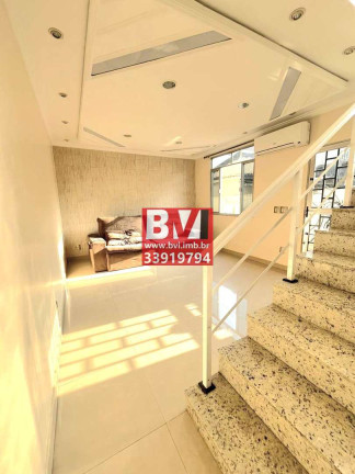 Imagem Casa com 2 Quartos à Venda, 160 m² em Jardim América - Rio De Janeiro Imagem Casa com 2 Quartos à Venda, 160 m² em Jardim América - Rio De Janeiro