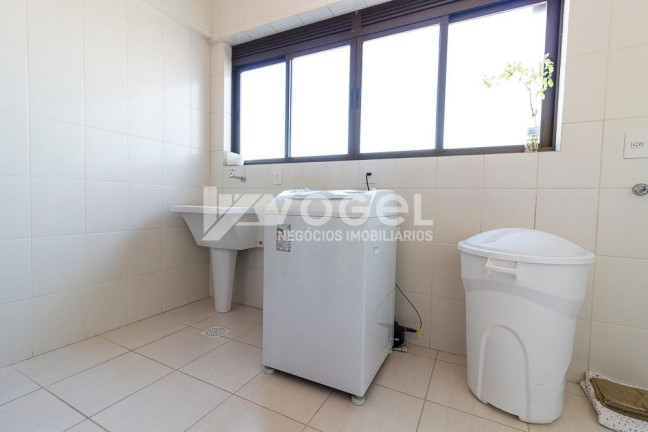 Imagem Apartamento com 3 Quartos à Venda, 393 m² em Centro - Canoas