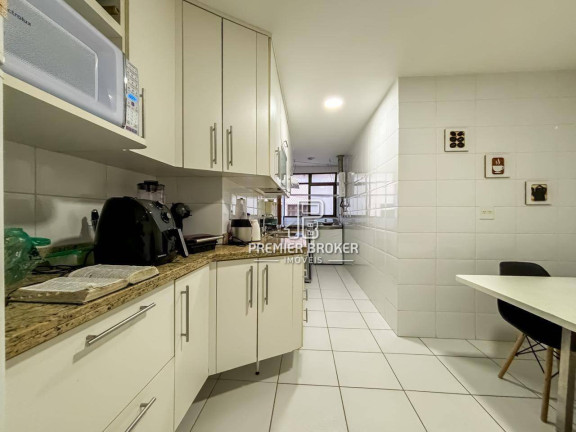 Imagem Apartamento com 3 Quartos à Venda, 102 m² em Taumaturgo - Teresópolis