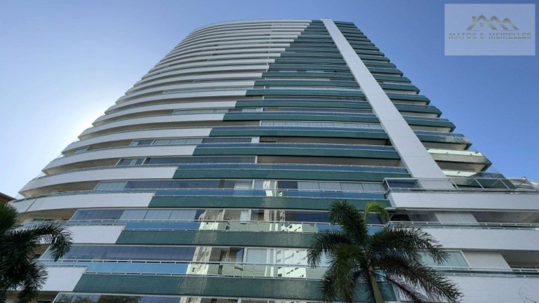 Apartamento com 3 Quartos à Venda, 232 m² em Dionisio Torres - Fortaleza