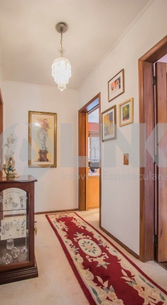 Imagem Casa com 3 Quartos à Venda, 352 m² em Jardim Lindóia - Porto Alegre Imagem Casa com 3 Quartos à Venda, 352 m² em Jardim Lindóia - Porto Alegre