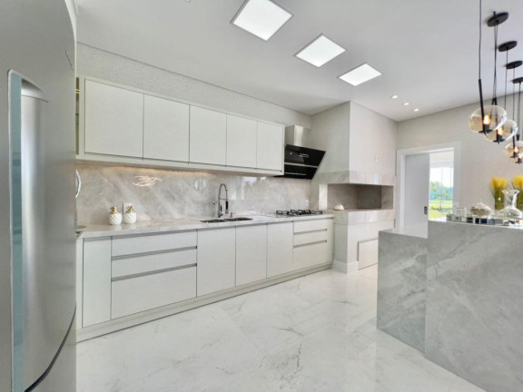 Imagem Casa com 4 Quartos à Venda, 240 m² em -- - Xangri-la Imagem Casa com 4 Quartos à Venda, 240 m² em -- - Xangri-la