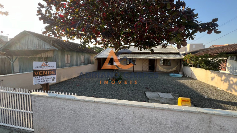 Casa com 3 Quartos à Venda, 120 m² em Gravatá - Navegantes