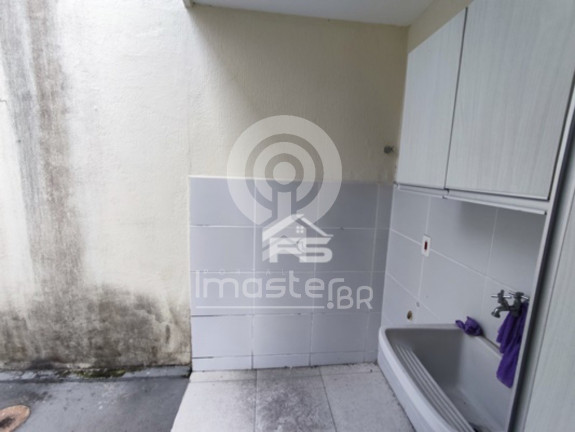 Imagem Casa com 3 Quartos à Venda, 90 m² em Lagoa Redonda - Fortaleza