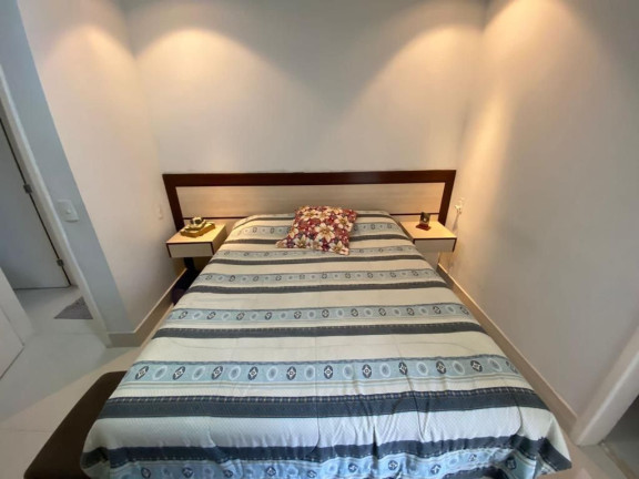 Imagem Apartamento com 3 Quartos à Venda, 85 m² em Pitangueiras - Guarujá